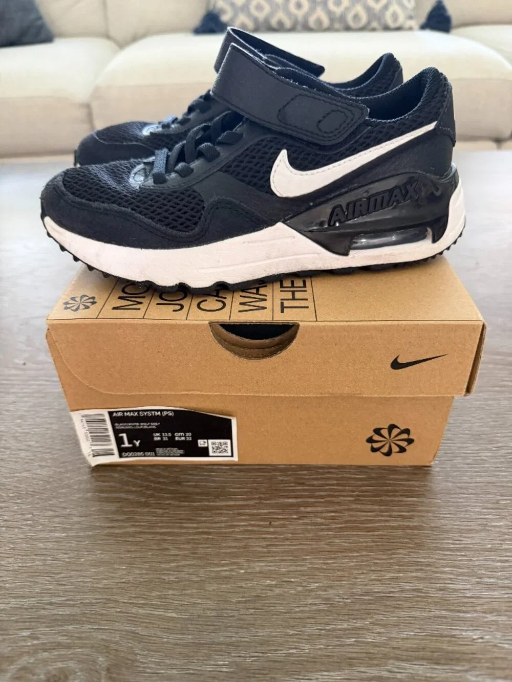 WORN ONCE Boys Nike Air Max Systm (PS) black/white/gray slip on sneakers size 1Y